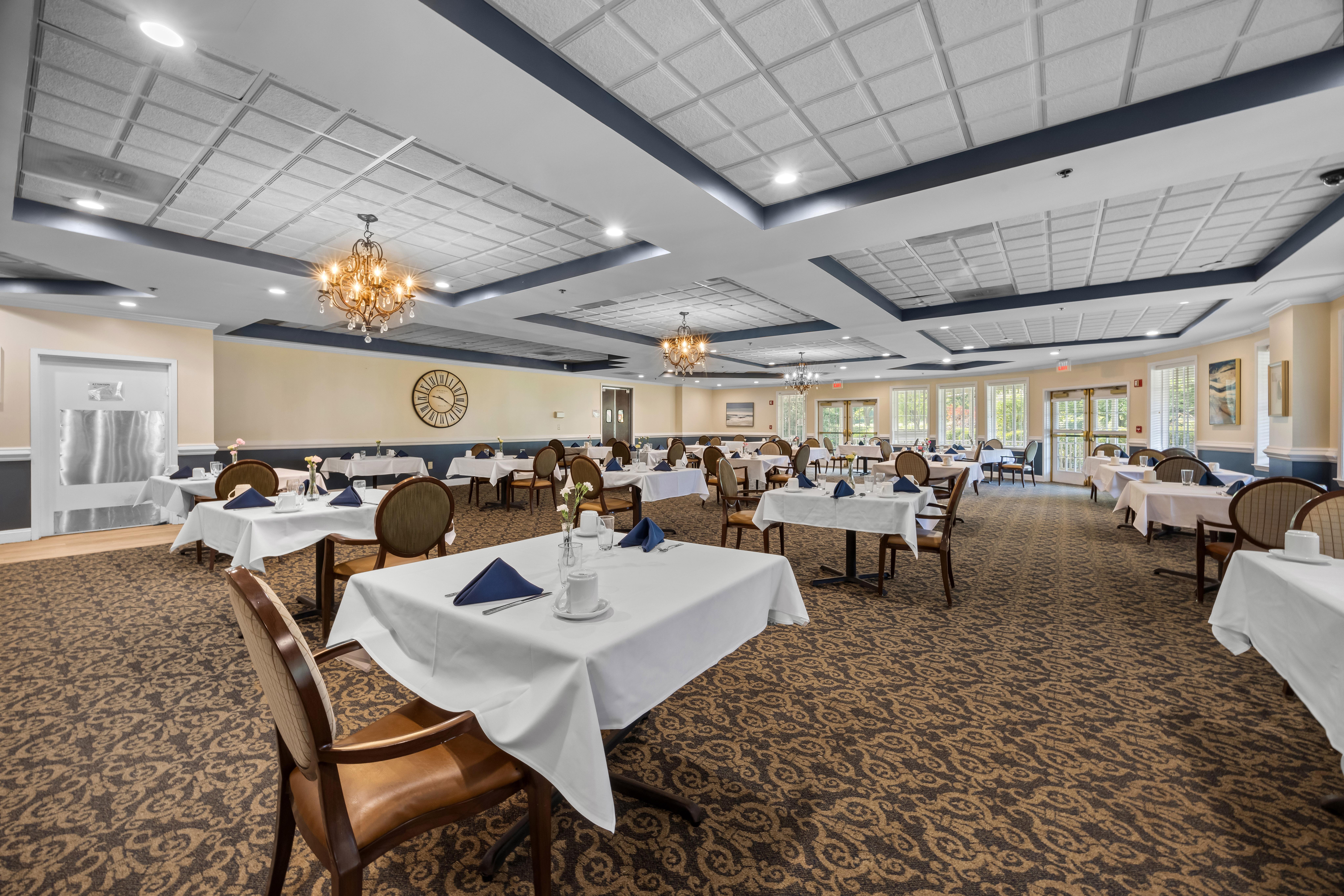 Commercial__93_Manalapan_Avenue_054